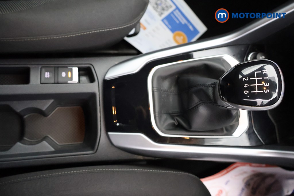 Volkswagen T-Roc Life Manual Petrol SUV - Stock Number (1580554) - 13th supplementary image