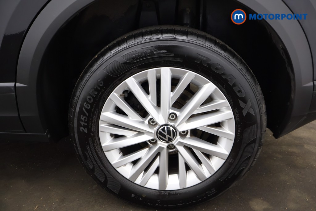 Volkswagen T-Roc Life Manual Petrol SUV - Stock Number (1580554) - 29th supplementary image