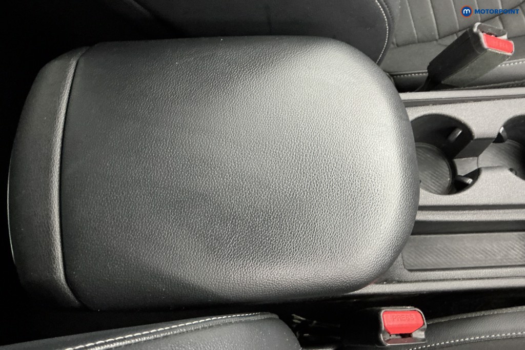 KIA Sportage Launch Edition Manual Petrol SUV - Stock Number (1580743) - 14th supplementary image