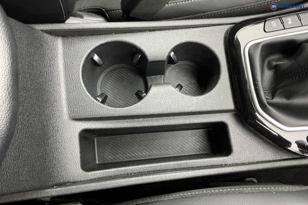 KIA Sportage Launch Edition Manual Petrol SUV - Stock Number (1580743) - 15th supplementary image