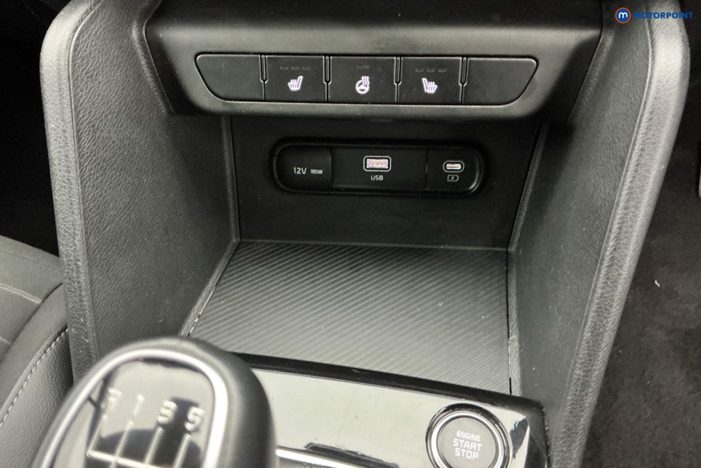 KIA Sportage Launch Edition Manual Petrol SUV - Stock Number (1580743) - 17th supplementary image