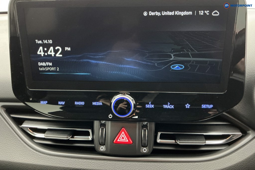 Hyundai I30 Premium Manual Petrol Estate - Stock Number (1580744) - 2nd supplementary image