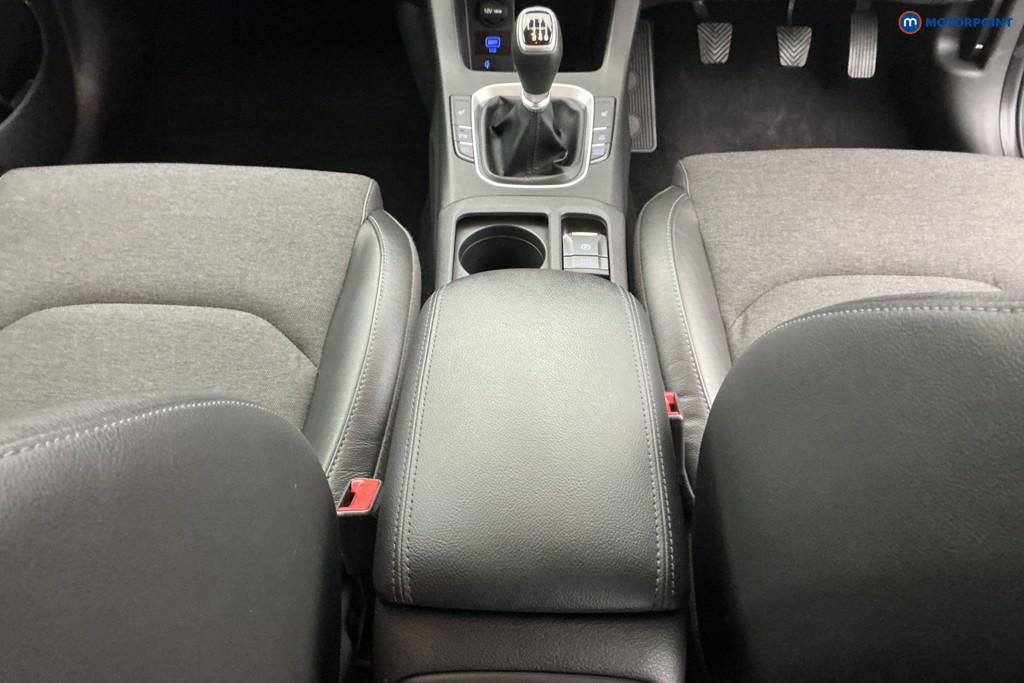 Hyundai I30 Premium Manual Petrol Estate - Stock Number (1580744) - 11th supplementary image