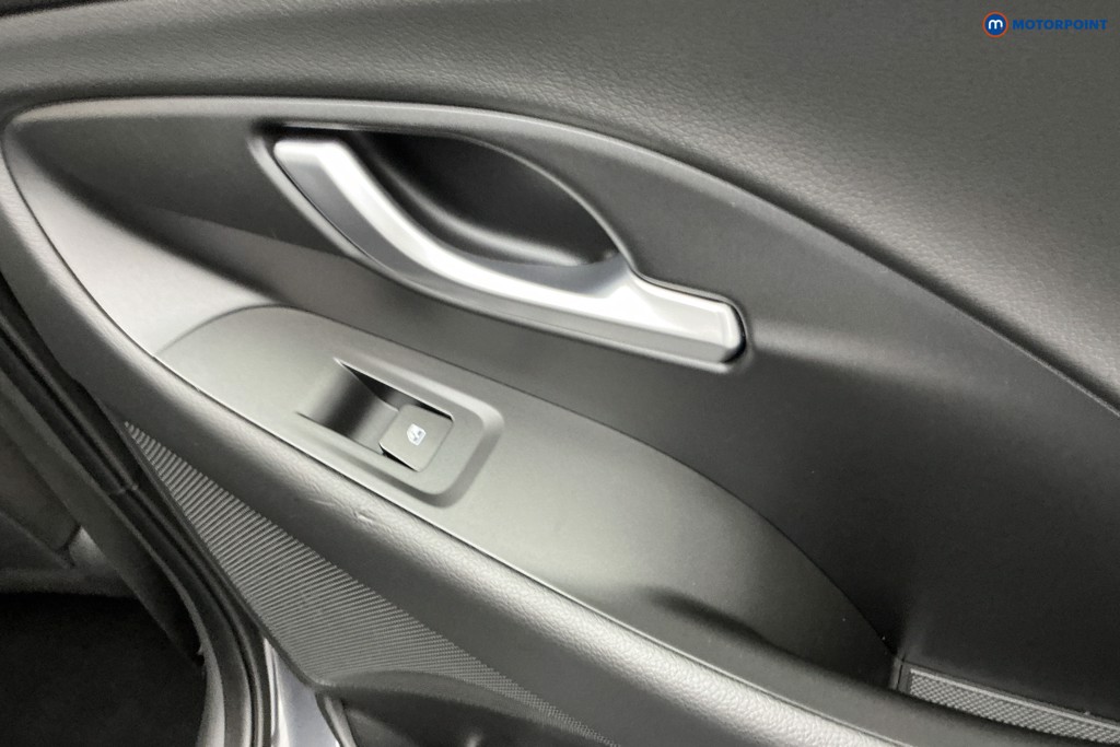 Hyundai I30 Premium Manual Petrol Estate - Stock Number (1580744) - 25th supplementary image