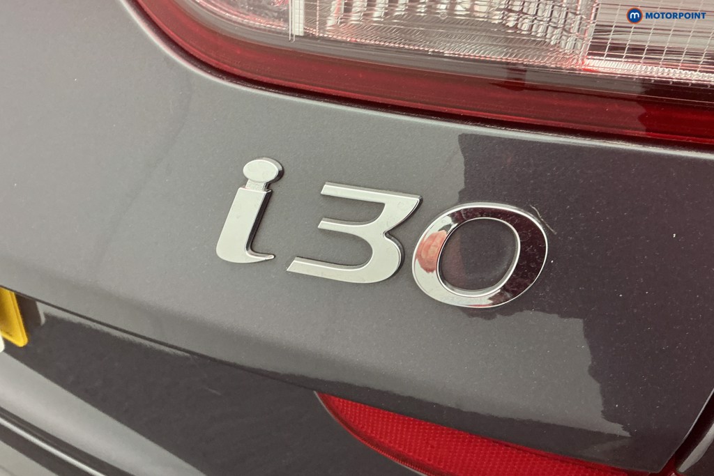 Hyundai I30 Premium Manual Petrol Estate - Stock Number (1580744) - 32nd supplementary image