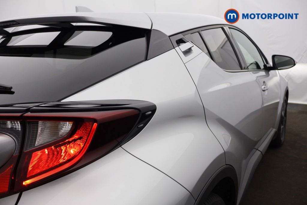 Toyota C-Hr Design Automatic Petrol-Electric Hybrid SUV - Stock Number (1581279) - 22nd supplementary image