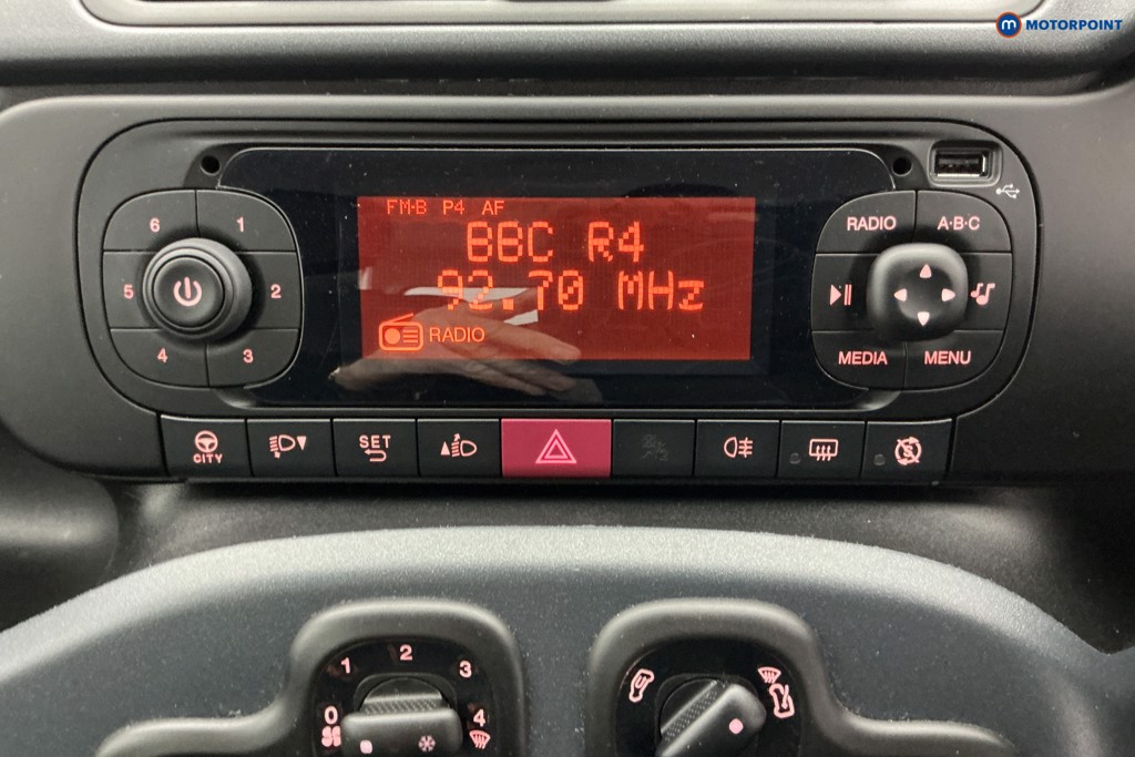 Fiat Panda Easy Manual Petrol Hatchback - Stock Number (1581781) - 2nd supplementary image