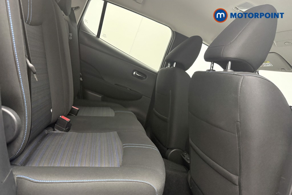 Nissan Leaf N-Connecta Automatic Electric Hatchback - Stock Number (1581939) - 9th supplementary image