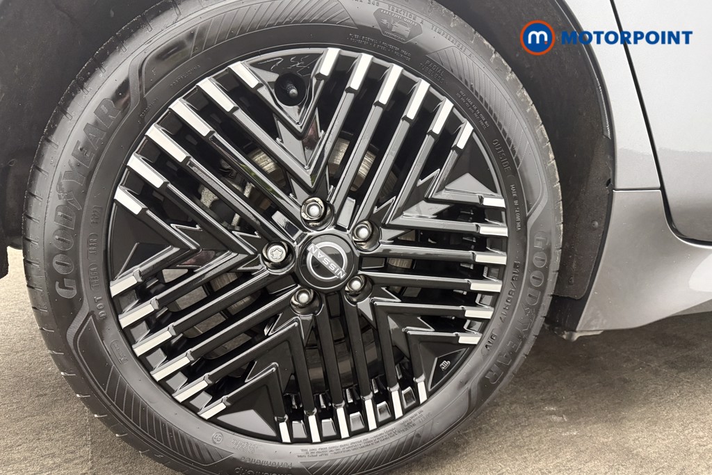 Nissan Leaf N-Connecta Automatic Electric Hatchback - Stock Number (1581939) - 10th supplementary image