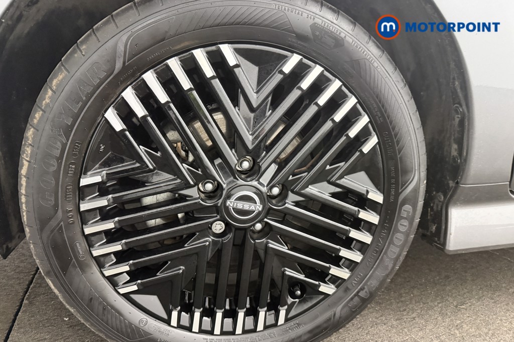 Nissan Leaf N-Connecta Automatic Electric Hatchback - Stock Number (1581939) - 12th supplementary image