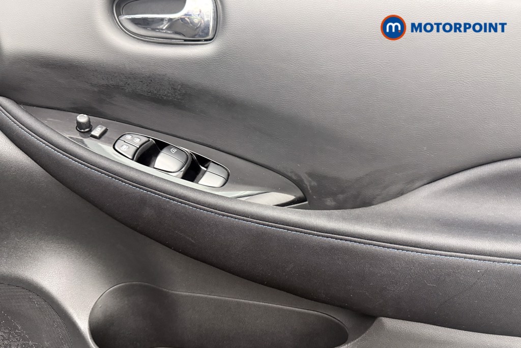 Nissan Leaf N-Connecta Automatic Electric Hatchback - Stock Number (1581939) - 18th supplementary image