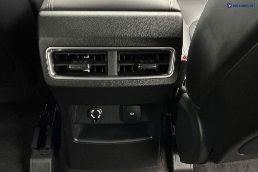 Ssangyong Rexton Ultimate Plus Automatic Diesel SUV - Stock Number (1582364) - 10th supplementary image