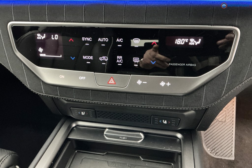 Ssangyong Rexton Ultimate Plus Automatic Diesel SUV - Stock Number (1582364) - 17th supplementary image