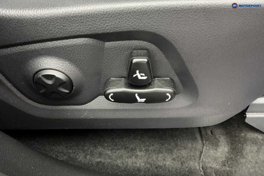 Ssangyong Rexton Ultimate Plus Automatic Diesel SUV - Stock Number (1582364) - 22nd supplementary image