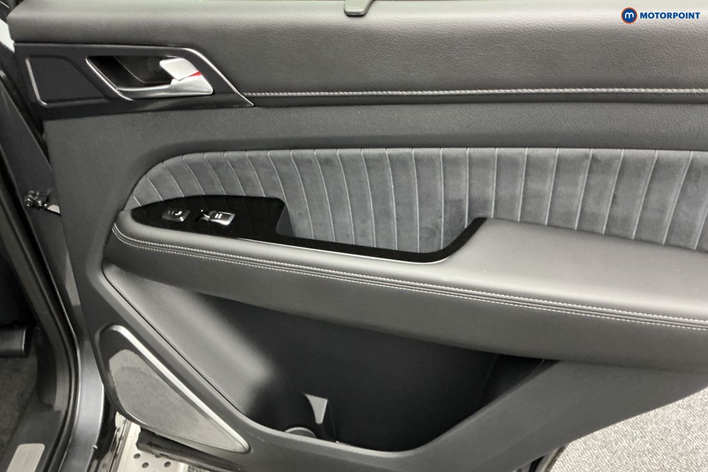 Ssangyong Rexton Ultimate Plus Automatic Diesel SUV - Stock Number (1582364) - 25th supplementary image