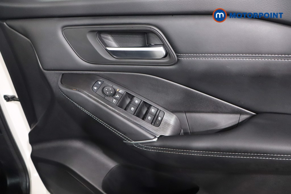Nissan Qashqai N-Connecta Automatic Petrol-Electric Hybrid SUV - Stock Number (1582822) - 21st supplementary image