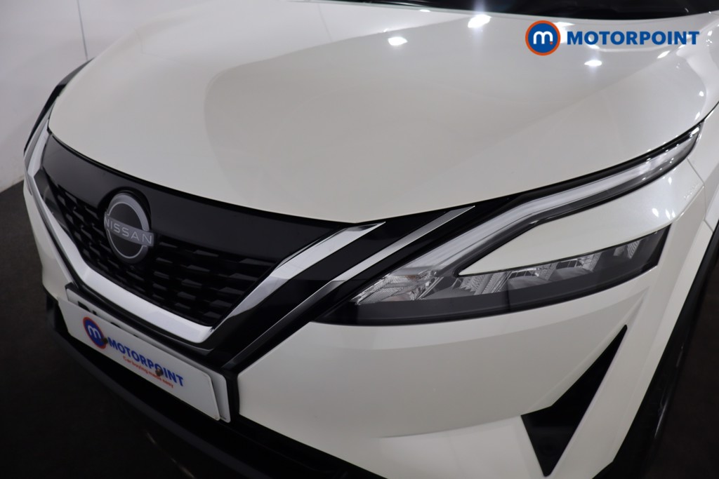 Nissan Qashqai N-Connecta Automatic Petrol-Electric Hybrid SUV - Stock Number (1582822) - 32nd supplementary image