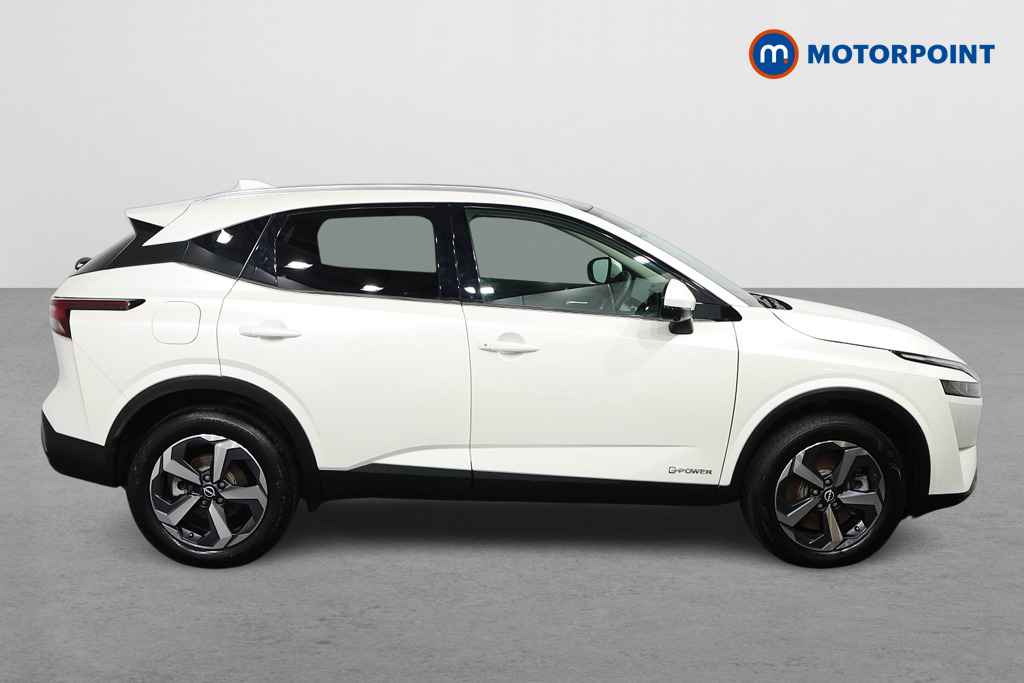 Nissan Qashqai N-Connecta Automatic Petrol-Electric Hybrid SUV - Stock Number (1582822) - Drivers side