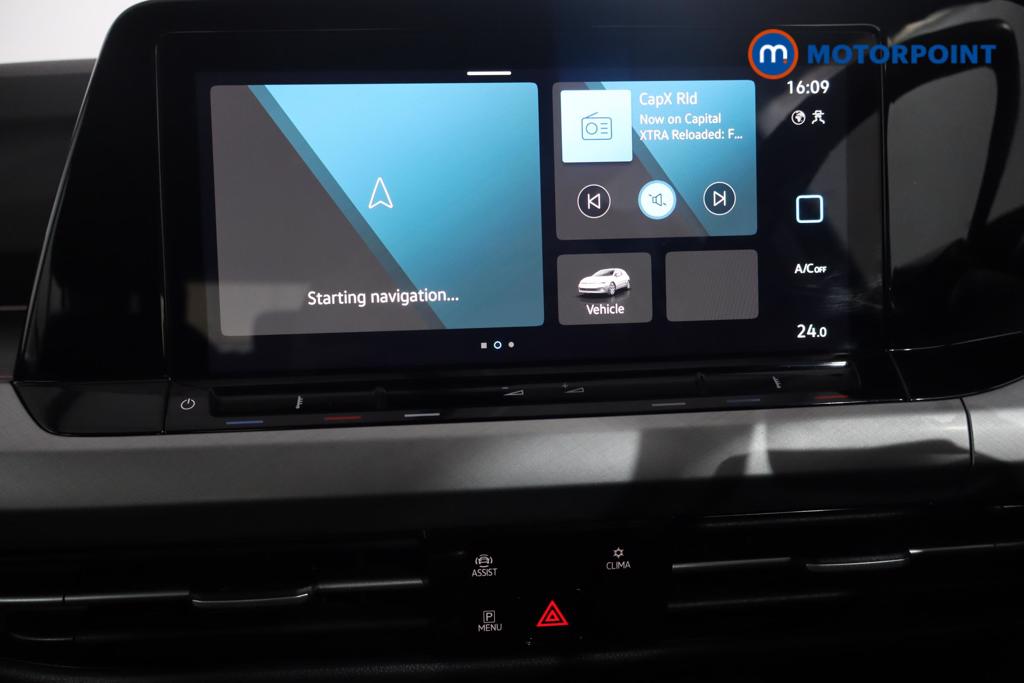 Volkswagen Golf Life Manual Petrol Hatchback - Stock Number (1582958) - 2nd supplementary image