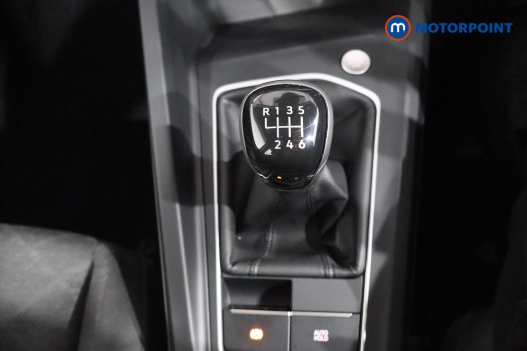 Volkswagen Golf Life Manual Petrol Hatchback - Stock Number (1582958) - 4th supplementary image