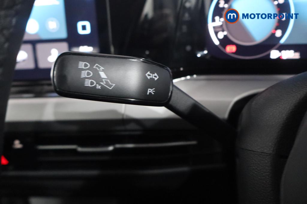 Volkswagen Golf Life Manual Petrol Hatchback - Stock Number (1582958) - 8th supplementary image