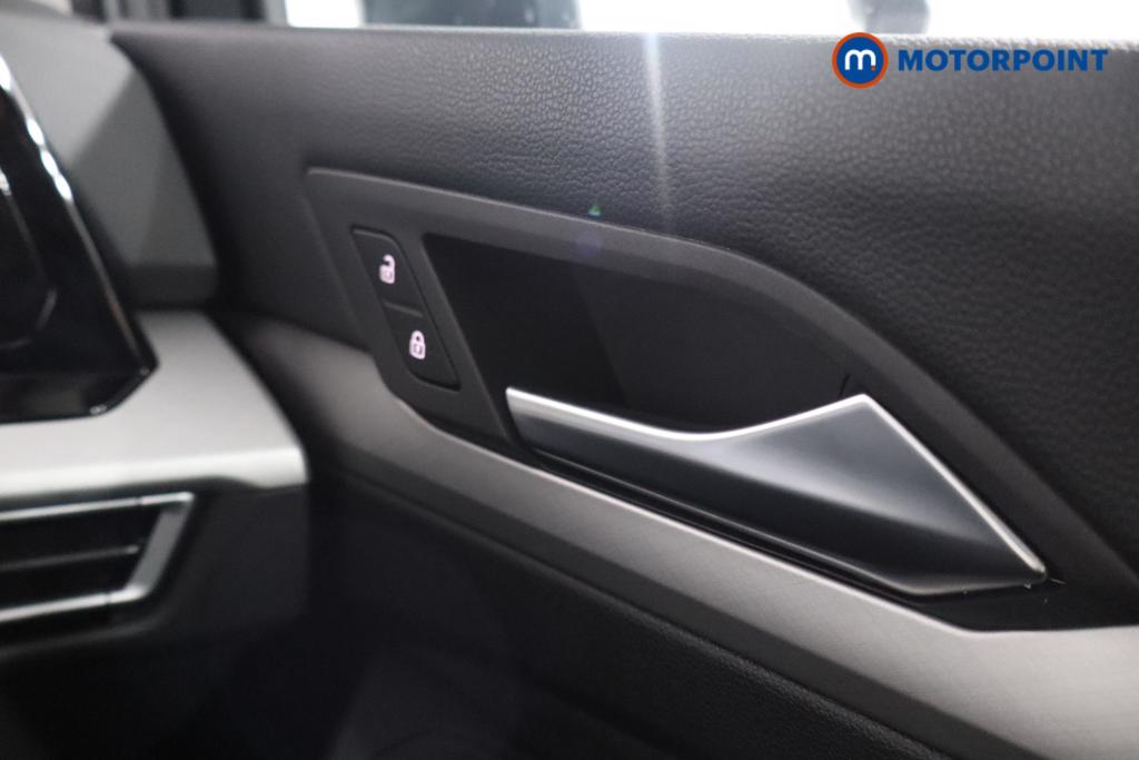 Volkswagen Golf Life Manual Petrol Hatchback - Stock Number (1582958) - 12th supplementary image