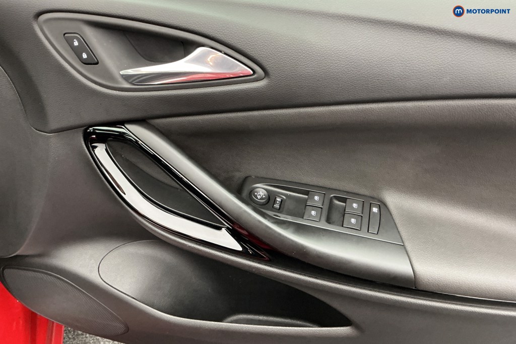 Vauxhall Astra Elite Automatic Petrol Hatchback - Stock Number (1583107) - 21st supplementary image