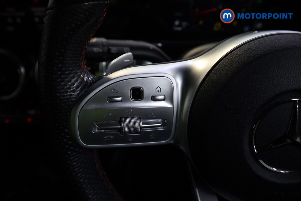 Mercedes-Benz GLB Amg Line Automatic Petrol SUV - Stock Number (1583554) - 3rd supplementary image