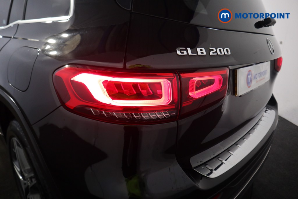 Mercedes-Benz GLB Amg Line Automatic Petrol SUV - Stock Number (1583554) - 27th supplementary image