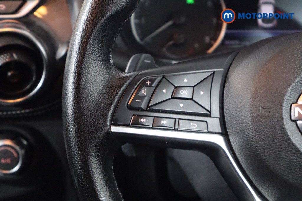 Nissan Juke N-Connecta Automatic Petrol SUV - Stock Number (1583856) - 7th supplementary image