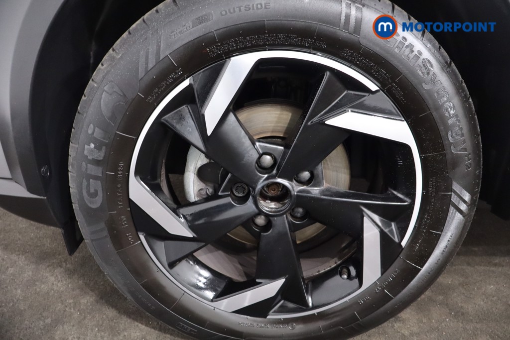 Nissan Juke N-Connecta Automatic Petrol SUV - Stock Number (1583856) - 11th supplementary image