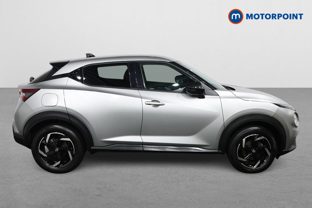 Nissan Juke N-Connecta Automatic Petrol SUV - Stock Number (1583856) - Drivers side