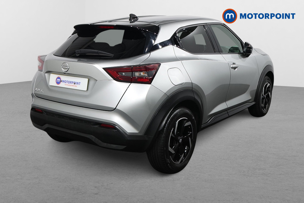 Nissan Juke N-Connecta Automatic Petrol SUV - Stock Number (1583856) - Drivers side rear corner