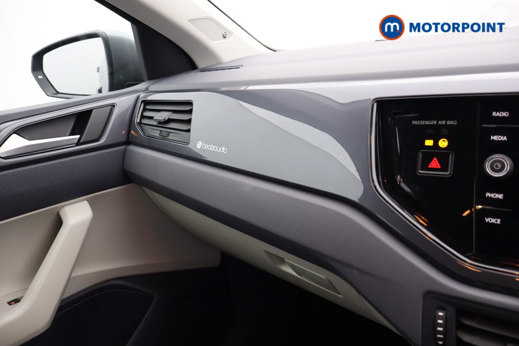 Volkswagen Polo Beats Manual Petrol Hatchback - Stock Number (1583965) - 11th supplementary image