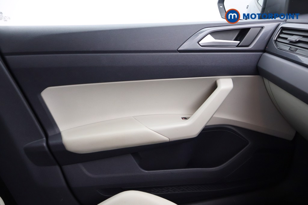 Volkswagen Polo Beats Manual Petrol Hatchback - Stock Number (1583965) - 12th supplementary image