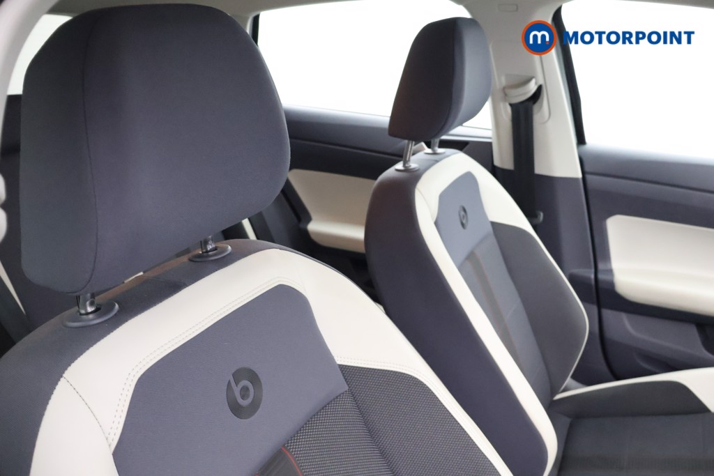 Volkswagen Polo Beats Manual Petrol Hatchback - Stock Number (1583965) - 16th supplementary image