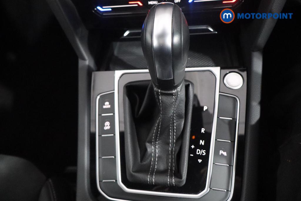 Volkswagen Arteon R-Line Automatic Petrol Hatchback - Stock Number (1584354) - 4th supplementary image