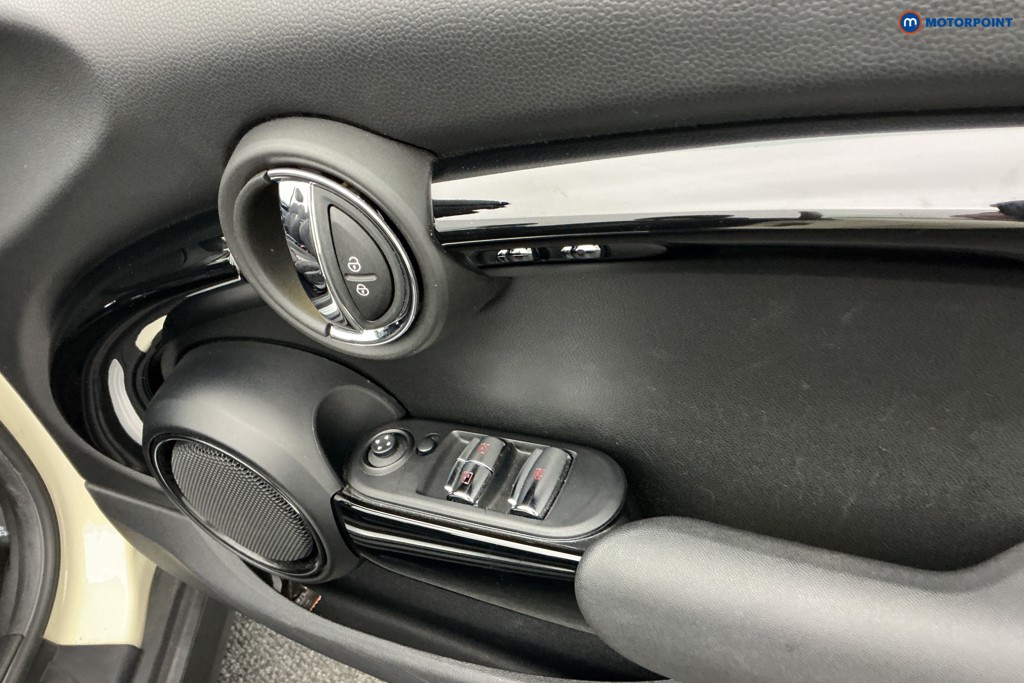 Mini Convertible Cooper S Classic Manual Petrol Convertible - Stock Number (1584524) - 20th supplementary image