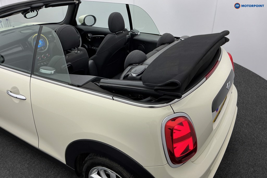 Mini Convertible Cooper S Classic Manual Petrol Convertible - Stock Number (1584524) - 25th supplementary image
