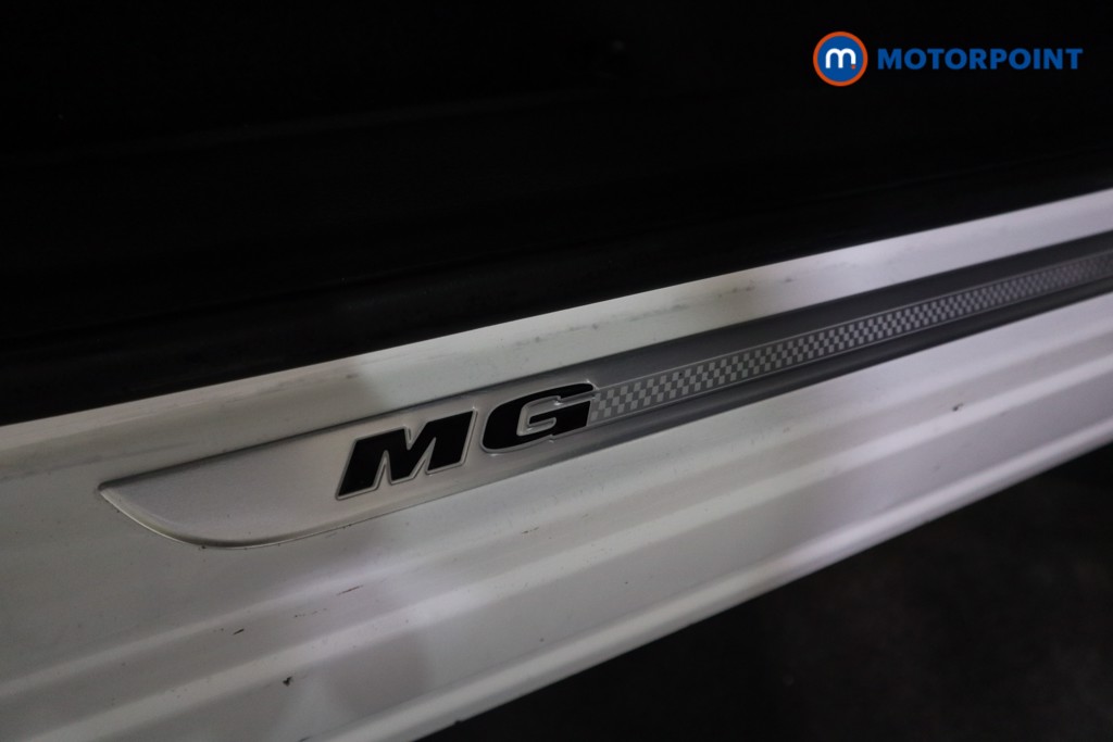 Mg Motor Uk HS Exclusive Manual Petrol SUV - Stock Number (1584765) - 13th supplementary image