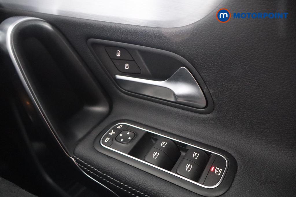 Mercedes-Benz CLA Amg Line Automatic Petrol Coupe - Stock Number (1584804) - 13th supplementary image