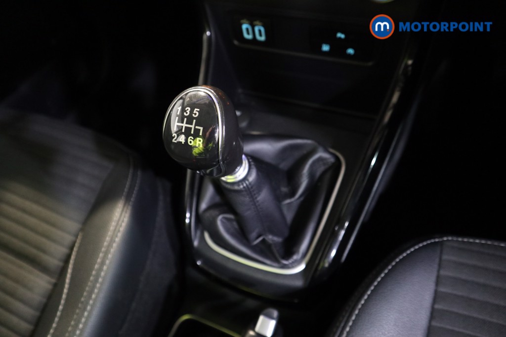 Ford Ecosport Titanium Manual Petrol SUV - Stock Number (1585040) - 9th supplementary image