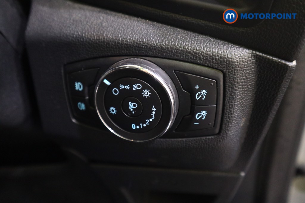 Ford Ecosport Titanium Manual Petrol SUV - Stock Number (1585040) - 10th supplementary image