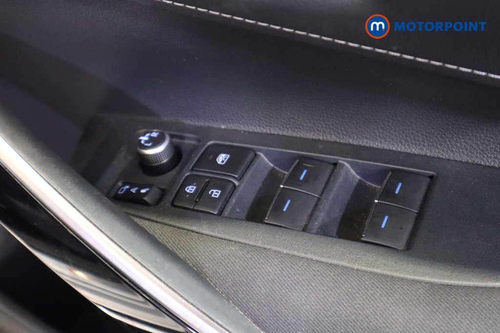 Toyota Corolla Gr Sport Automatic Petrol-Electric Hybrid Hatchback - Stock Number (1585137) - 11th supplementary image