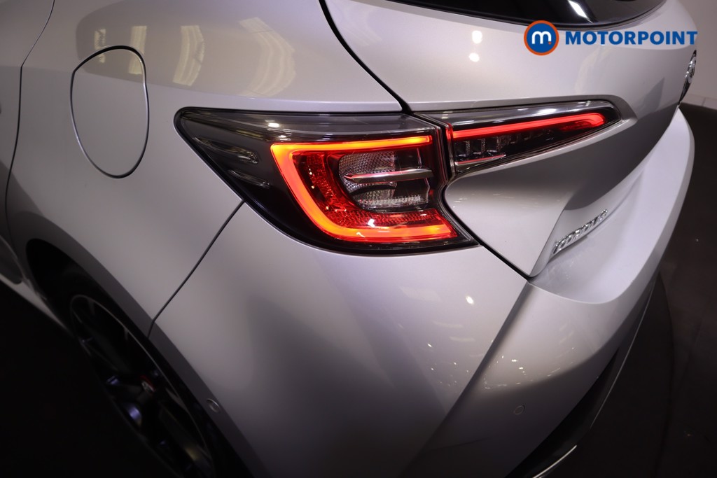 Toyota Corolla Gr Sport Automatic Petrol-Electric Hybrid Hatchback - Stock Number (1585137) - 28th supplementary image