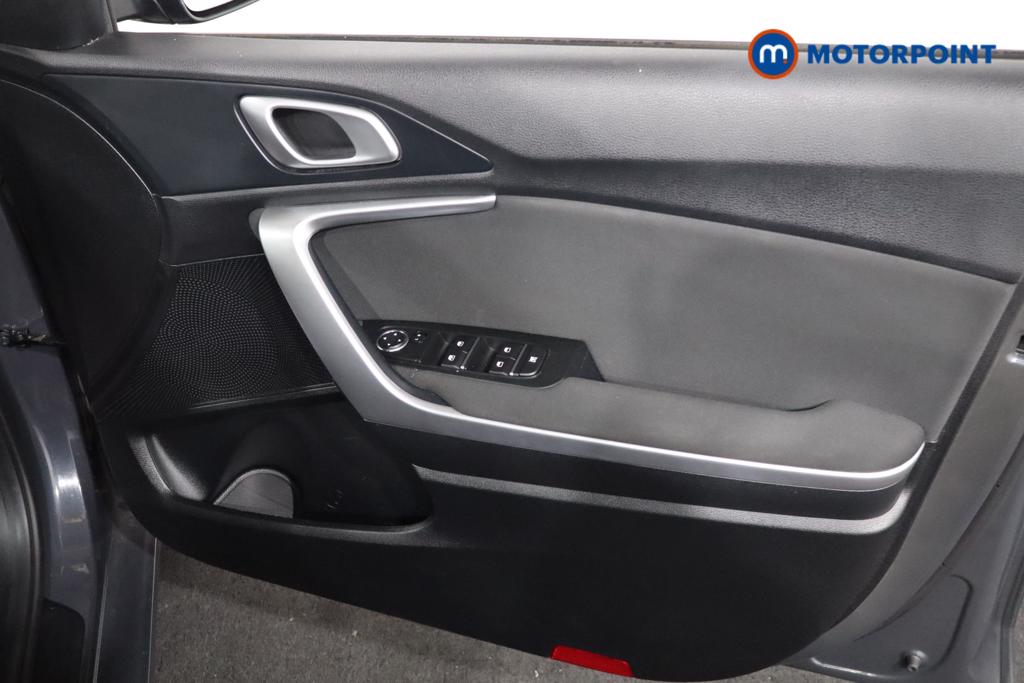 KIA Ceed 2 Manual Diesel Hatchback - Stock Number (1585224) - 1st supplementary image