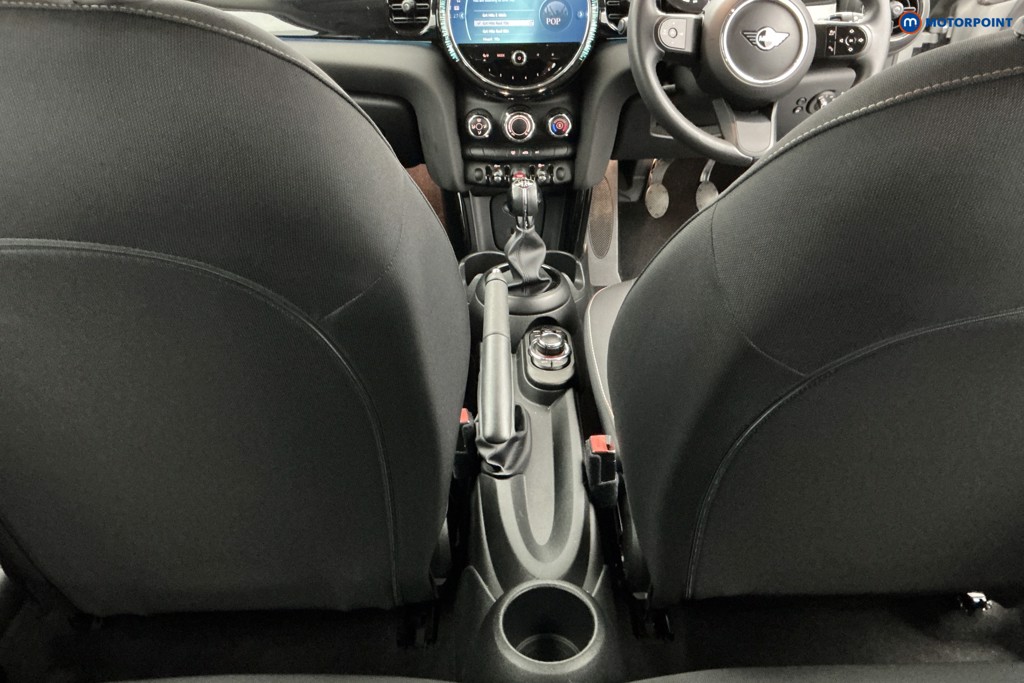 Mini Hatchback Cooper Classic Manual Petrol Hatchback - Stock Number (1585272) - 10th supplementary image