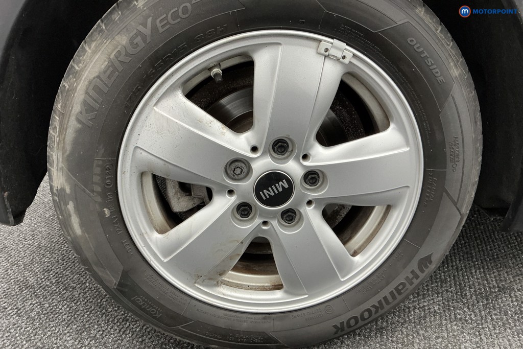Mini Hatchback Cooper Classic Manual Petrol Hatchback - Stock Number (1585272) - 30th supplementary image