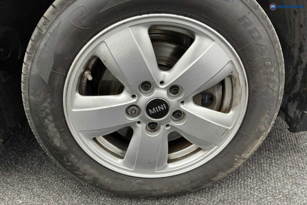 Mini Hatchback Cooper Classic Manual Petrol Hatchback - Stock Number (1585272) - 31st supplementary image