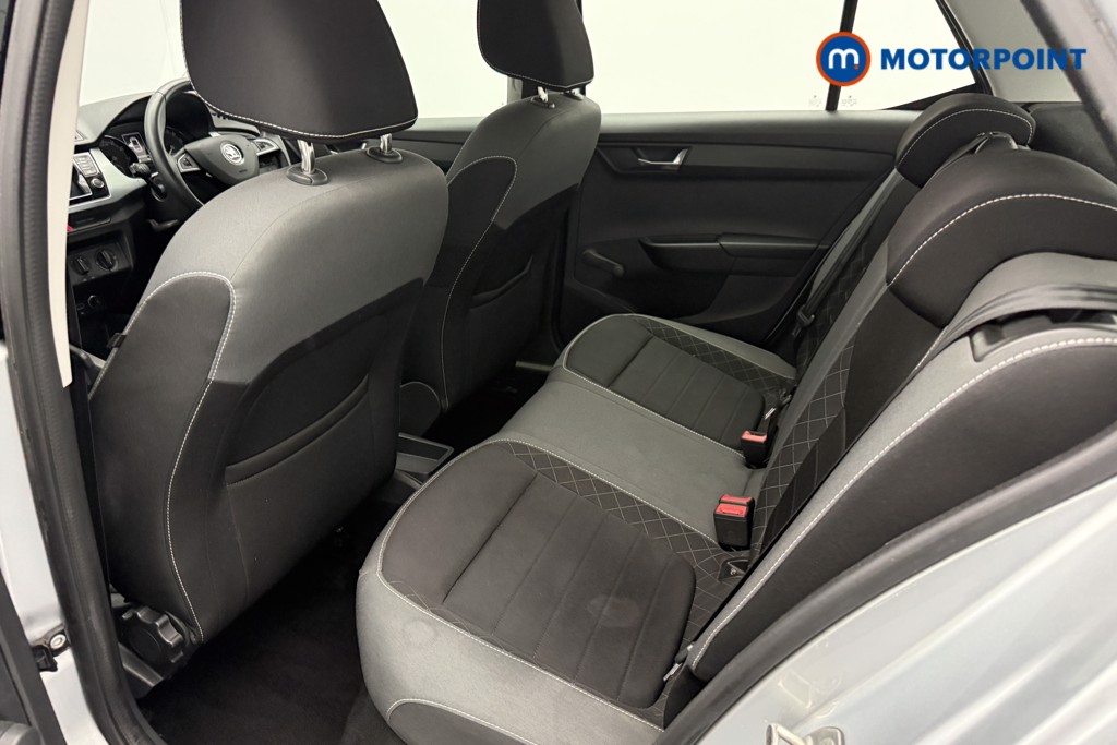 Skoda Fabia SE Manual Petrol Hatchback - Stock Number (1585281) - 4th supplementary image